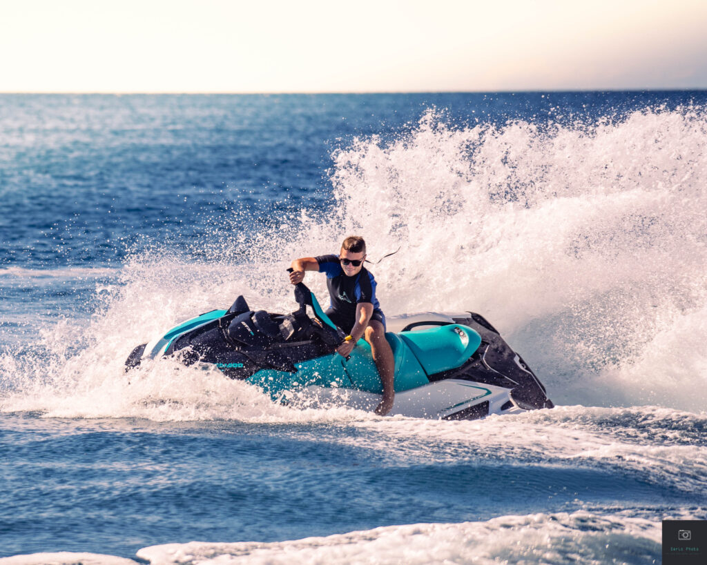 Rent-a-jet ski